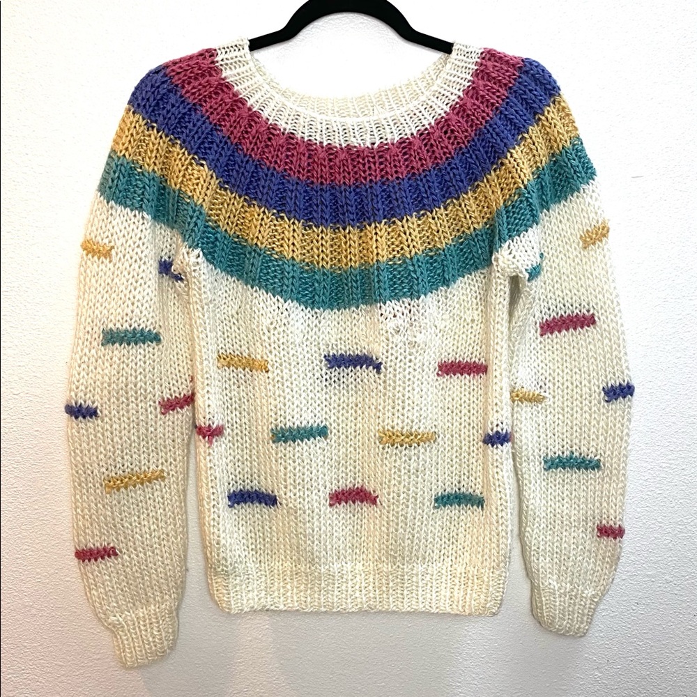 Gorgeous earth tone rainbow vintage knit sweater S